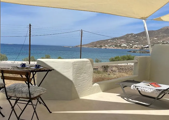 The Black Pig * Posidhonia (Syros)