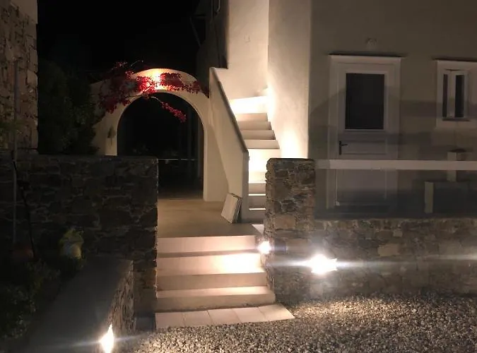 The Black Pig Апартаменты *