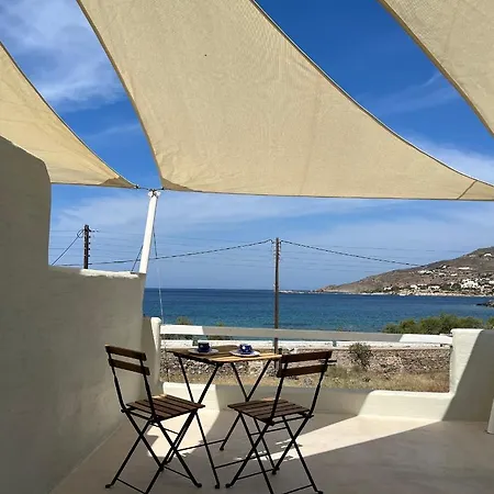 Апартаменты The Black Pig Posidhonia (Syros)