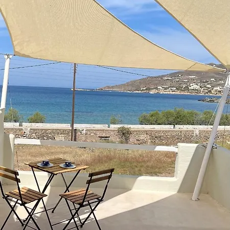 The Black Pig * Posidhonia (Syros)